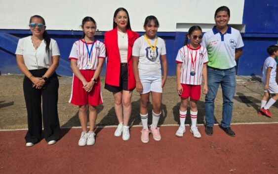 Realizan exitosamente el atletismo de los Juegos Deportivos Escolares Supervisión 64