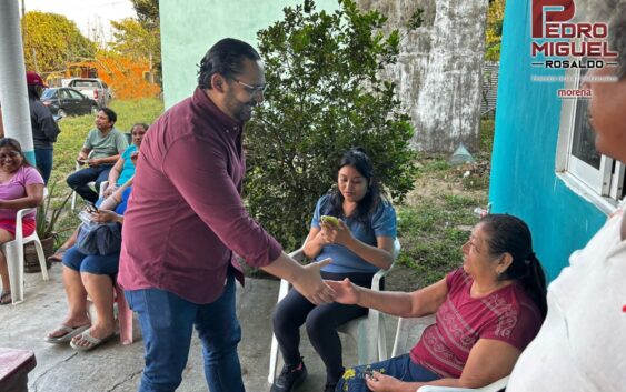 Pedro Miguel Rosaldo atestigua afiliación de nuevos militantes en la congregación de Las Barrilas