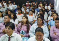 Capacitan a estudiantes de Cosoleacaque sobre “Uso de las redes sociales para ventas y emprendurismo”.