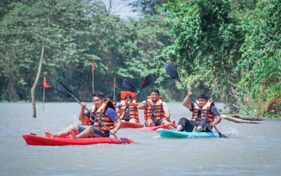 Ven a Cosoleacaque y disfruta del balneario natural de la localidad de Paso El Zopilote