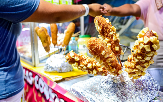 Corredor comercial de la Expo Feria Coatza 2025: Un festín para los sentidos y un impulso a la economía local