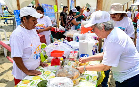Coatzacoalcos se deleita con la ‘Feria del Marisco 2025’ en Semana Santa