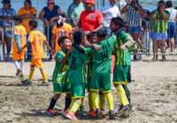 Emocionante sábado de fútbol infantil enciende la playa de Coatzacoalcos