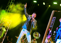 Los Recoditos hacen vibrar la Expo Feria Coatzacoalcos 2025 en una noche inolvidable