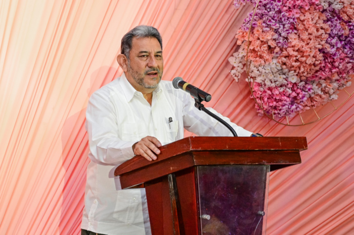 Reconoce gobierno de Coatzacoalcos vocación de educadoras en su día