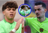 Jugadores del FC Juárez celebran gol con un inesperado beso en la boca