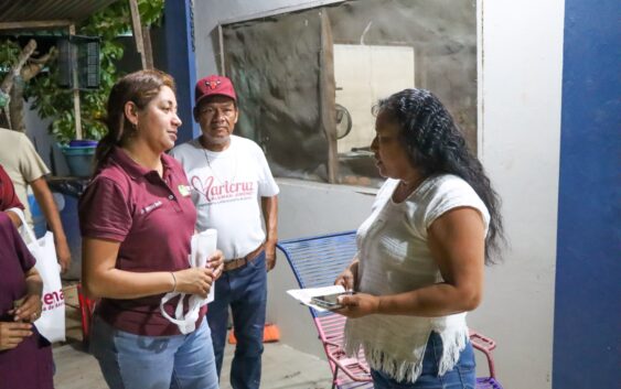 Maricruz Alemán, cercana a la gente de Oluta