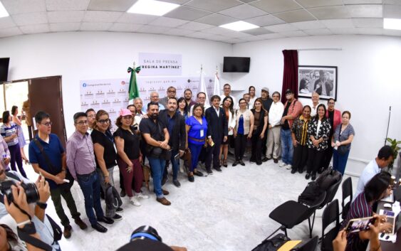 Honra Congreso de Veracruz memoria de la periodista Regina Martínez