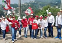 Silvio asume el reto con familias asentadas en zonas de alto riesgo