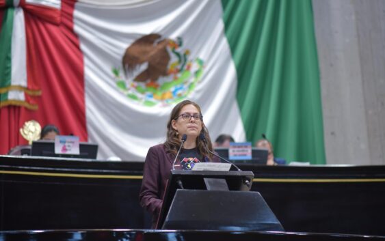 Rinde Presidenta de la Mesa Directiva informe de labores de la Diputación Permanente