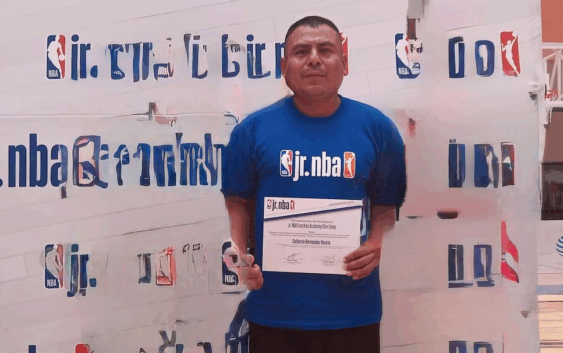 Asesinan a Cutberto Hernández, maestro triqui y entrenador de los “niños descalzos de la montaña”