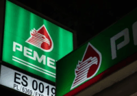 Reportan que Pemex perfila despedir a más de 3,000 empleados de confianza