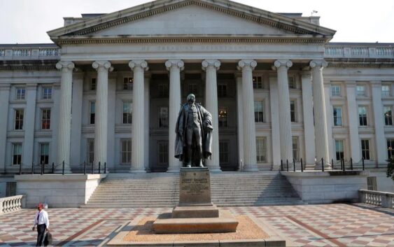 EU sanciona a tres bancos mexicanos señalados por lavar dinero y facilitar el tráfico de fentanilo