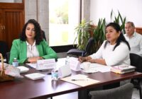 Atienden diputadas a representantes de galleros de la entidad
