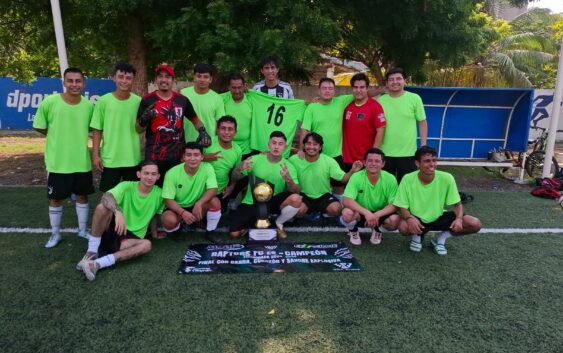 Raptors FC son campeones del Torneo dominical en la Unidad “Gutiérrez de Velasco”