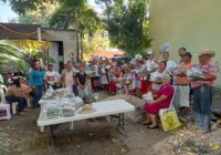 Brinda gobierno de Coatzacoalcos apoyo a familias vulnerables de la colonia Benito Juárez