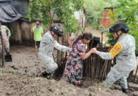 Abre Marina centro de acopio en Coatzacoalcos para apoyar a familias afectadas por huracán “Erick”