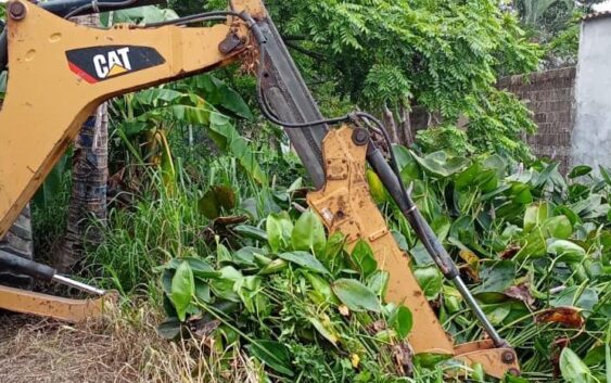 Intensifican limpieza de canales para prevenir inundaciones