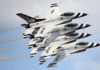 EE.UU. moviliza 30 aviones mientras crece la especulación sobre un posible ataque a Irán