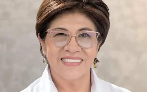 ¡ LE QUIEREN IMPONER A ROSA MARÍA 32 EMPLEADOS DE BASE !