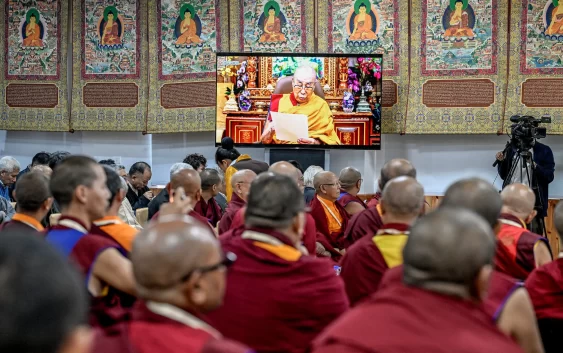 El dalái lama desafía a China y la excluye de su proceso de sucesión