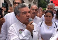 Tumban taxistas tarifas publicadas en la Gaceta, cobrarán igual que antes de la actualización