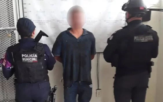 Hombre que paseaba con cabeza humana en Coatepec revela por qué decapitó a su víctima