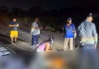 Hallan a mujer golpeada en plena madrugada en la carretera a Oteapan