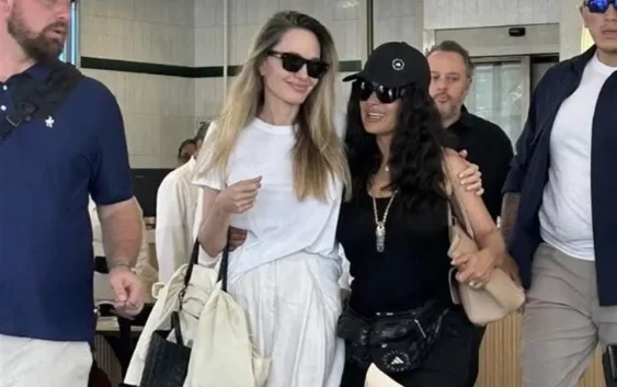 Disfrutan Salma Hayek y Angelina Jolie café de Veracruz