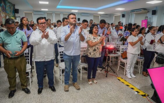 Cosoleacaque unido en la lucha contra el dengue.