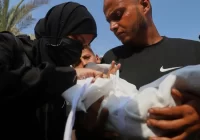 La última niña en morir de hambre en la Franja de Gaza pesaba menos que al nacer