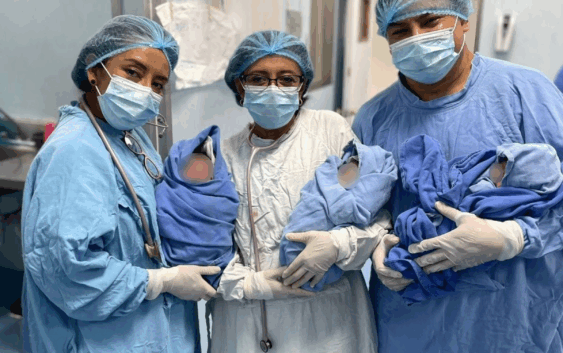 Nacen trillizos en Hospital General Regional No. 1 del IMSS Veracruz Sur