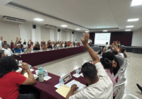 Refrenda Coatzacoalcos compromiso con comunidades indígenas durante asamblea informativa