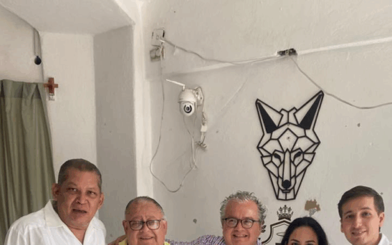 AMECOPE presenta planilla de unidad en los cambios de directiva de Coatzacoalcos