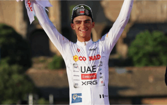 Isaac del Toro otra vez: gana la tercera etapa del Tour de Austria 2025