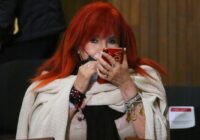 Justicia federal restituye derechos vulnerados por gobernadora de Campeche a periodista y políticos del PRI y Morena.