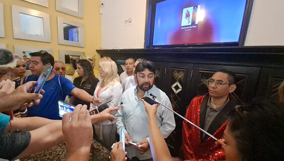 Presidente de Jarocho LGBTQ+ solicitó al presidente del Comité de Carnaval de Veracruz,  un mejor lugar en los próximos desfiles.