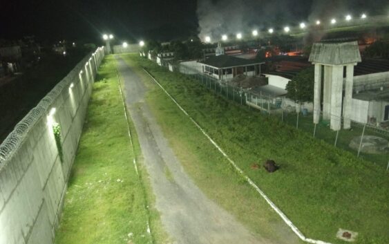 Investigan a servidores públicos por violencia en el penal de Tuxpan