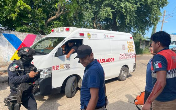 Transeúnte en Acayucan, recibió un disparo en el fémur y un rozón de bala en la cabeza