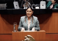 Serenese! le dice la senadora Raquel Bonilla a Manuel Huerta