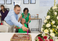 Rinde Policía Municipal y comunidad homenaje a la maestra Herlinda Acosta