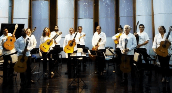 Orquesta de Guitarras de Xalapa celebra 30 años y representará a México en festival internacional en Colombia