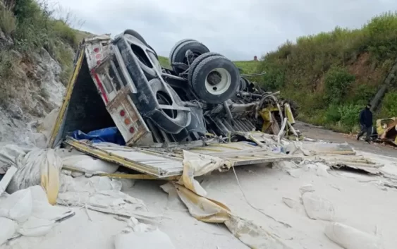 Se registra trágico accidente en autopista de Veracruz; reportan 3 muertos y 3 heridos