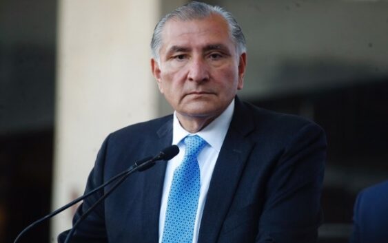 Margina la Consejería Jurídica de Presidencia al Senador Adán Augusto