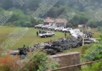 𝗗𝗘𝗟𝗜𝗡𝗖𝗨𝗘𝗡𝗧𝗘𝗦 𝗥𝗘𝗧𝗔𝗡 𝗔 𝗟𝗔𝗦 𝗔𝗨𝗧𝗢𝗥𝗜𝗗𝗔𝗗𝗘𝗦 𝗬 𝗘𝗝𝗘𝗖𝗨𝗧𝗔𝗡 𝗔 𝗨𝗡 𝗛𝗢𝗠𝗕𝗥𝗘 𝗘𝗡 𝗖𝗢𝗫𝗤𝗨𝗜𝗛𝗨𝗜