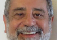 Trasciende luego de un mes, la renuncia de integrante de la Junta de gobierno de la U V.