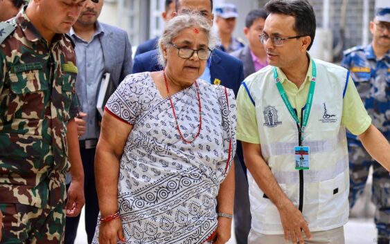 Nueva primera ministra nepalí quiere actuar según “el pensamiento de la Generación Z” y eliminar la corrupción