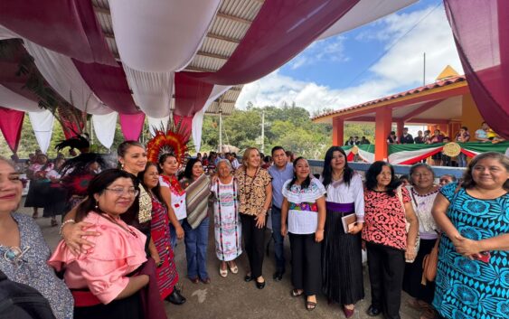 Reconocen diputadas papel de la mujer indígena en la lucha por derechos colectivos