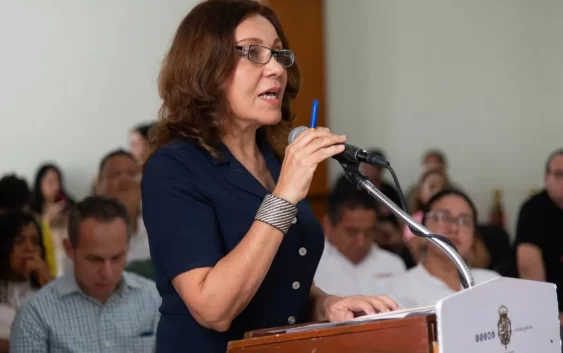 Viable Hospital de Cancerología para Córdoba: Rosalinda Huerta