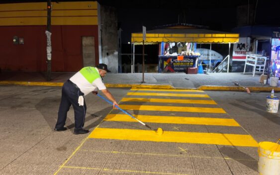 Mejoran la seguridad vial en Coatzacoalcos con nuevas señalizaciones